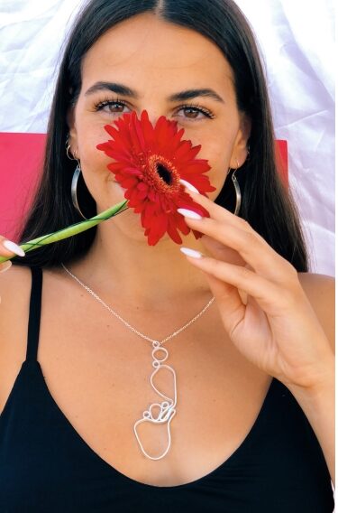 instagram-model-img7-mobile